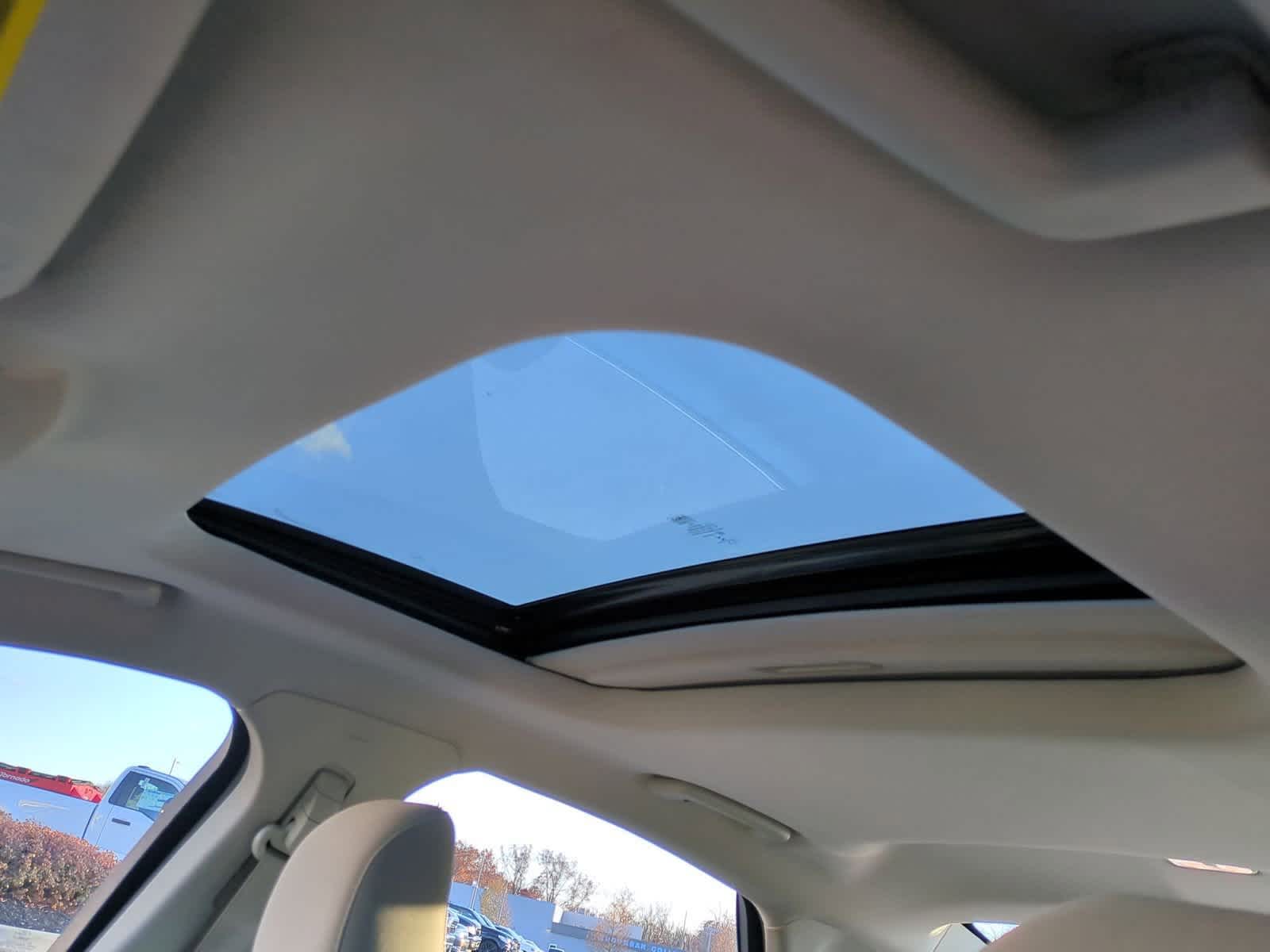 Thumbnail: 2020 Ford Fusion - 19