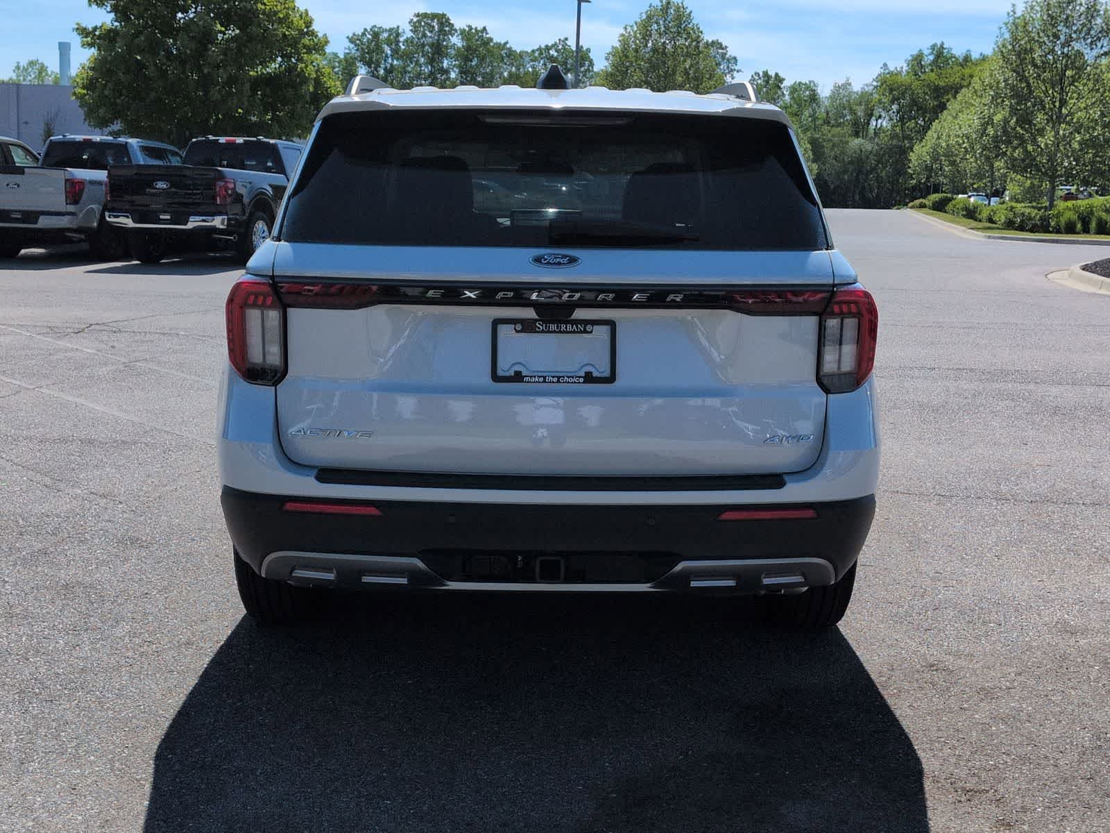 Thumbnail: 2026 Ford Explorer - 5