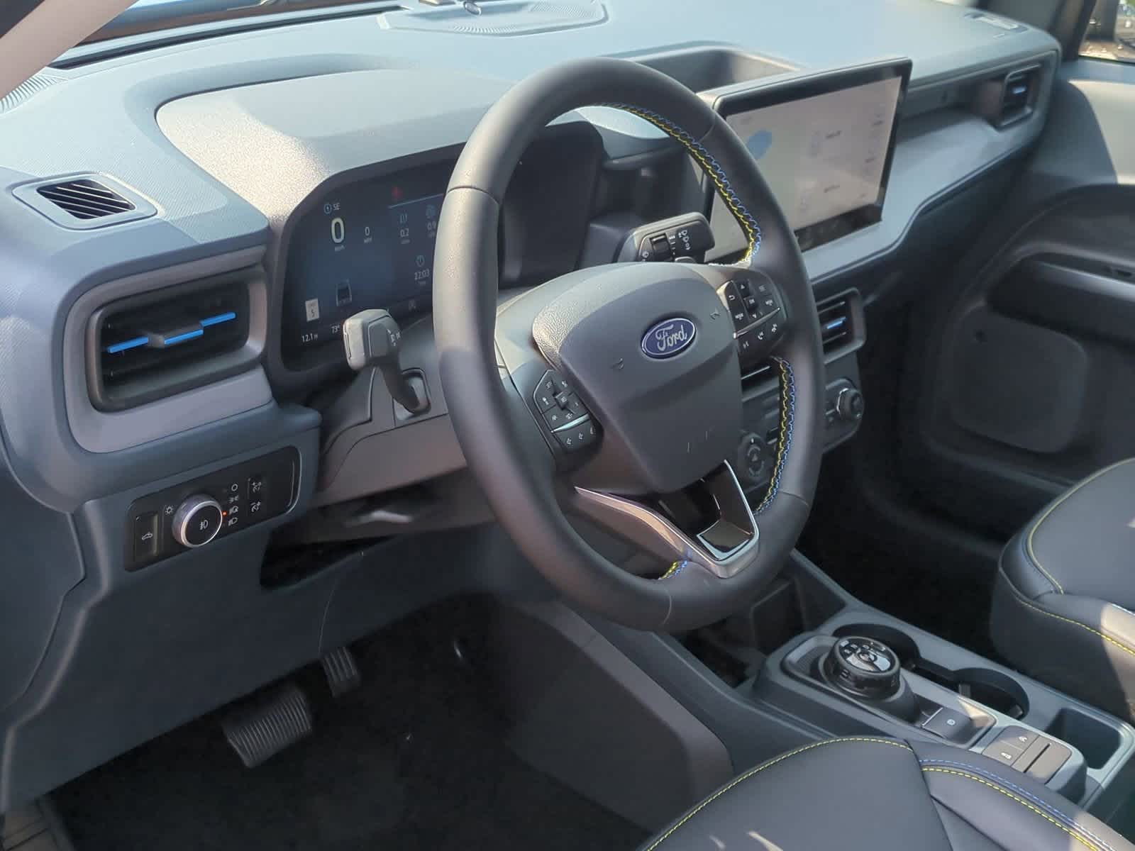 Thumbnail: 2025 Ford Maverick - 10