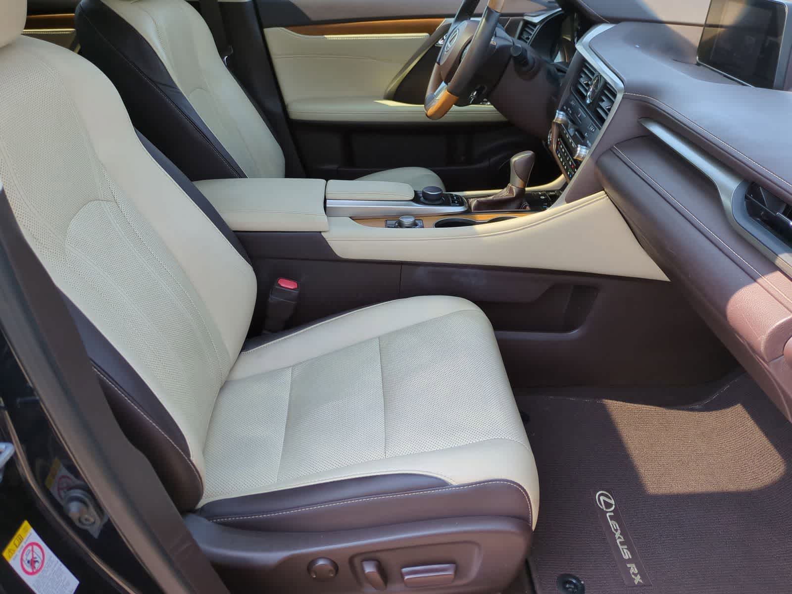 Thumbnail: 2019 Lexus RX - 23