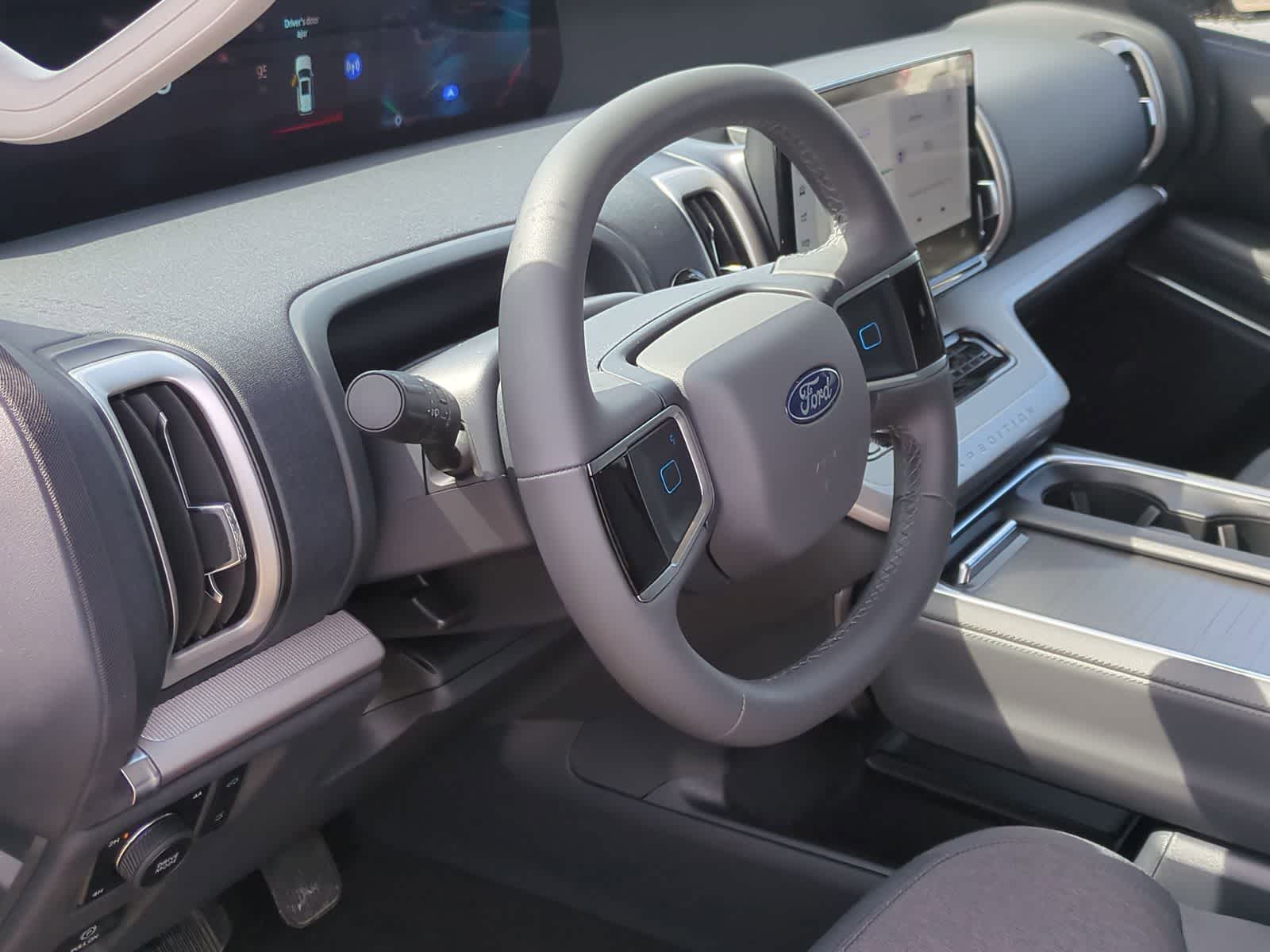 Thumbnail: 2026 Ford Expedition - 10