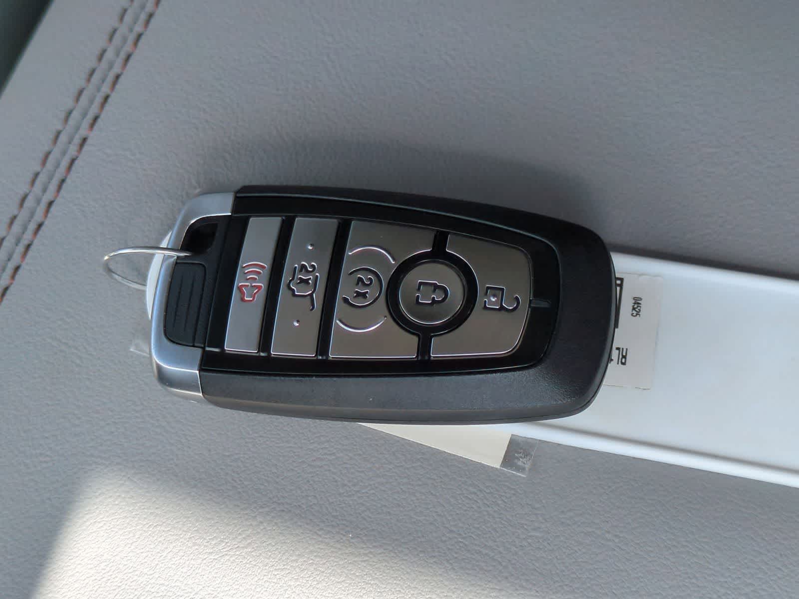 Thumbnail: 2026 Ford Explorer - 35