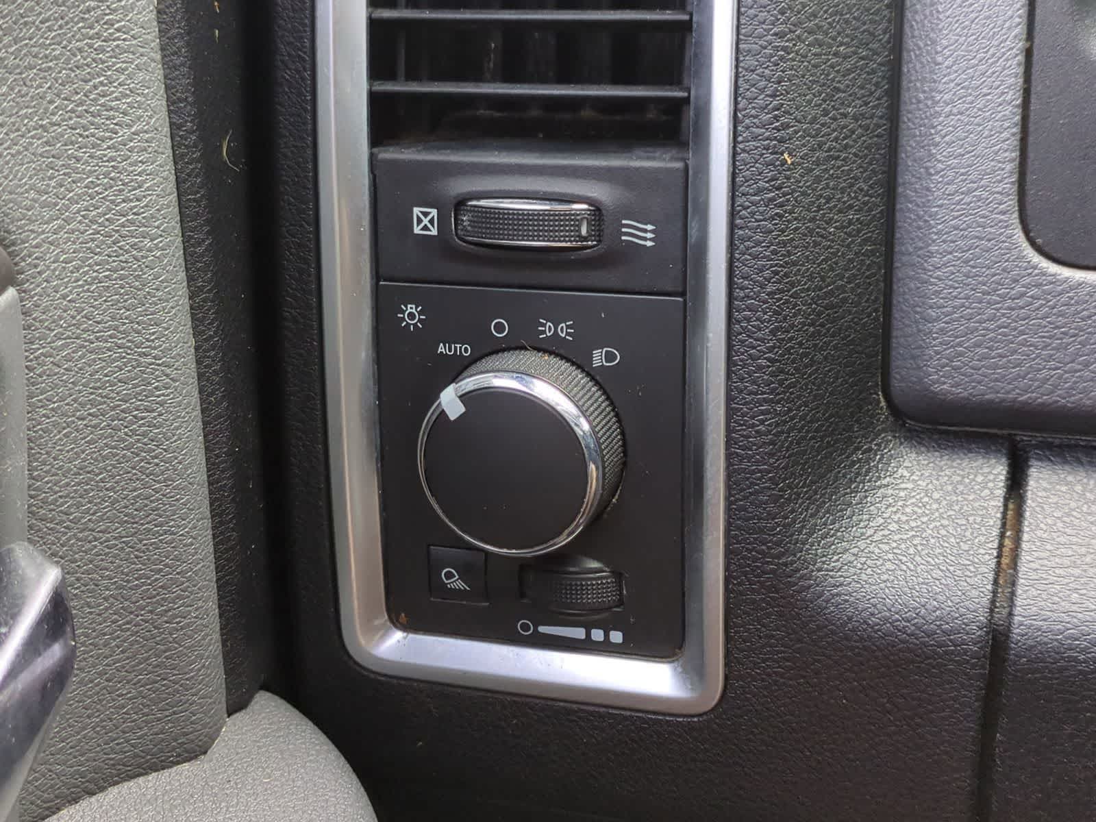 Thumbnail: 2014 RAM 2500 - 25