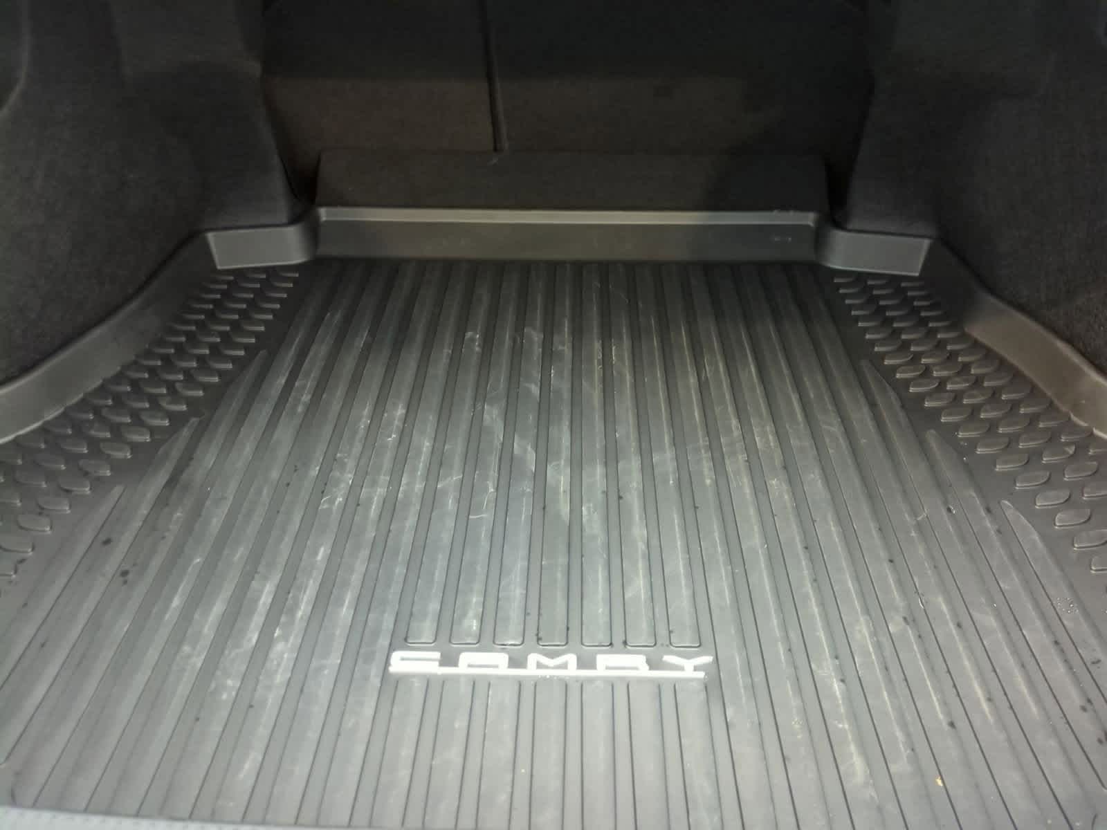 Thumbnail: 2025 Toyota Camry - 15