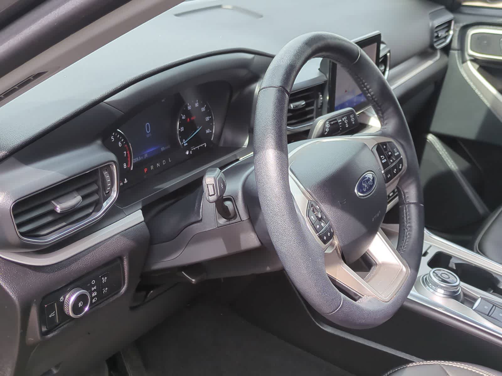 Thumbnail: 2024 Ford Explorer - 10