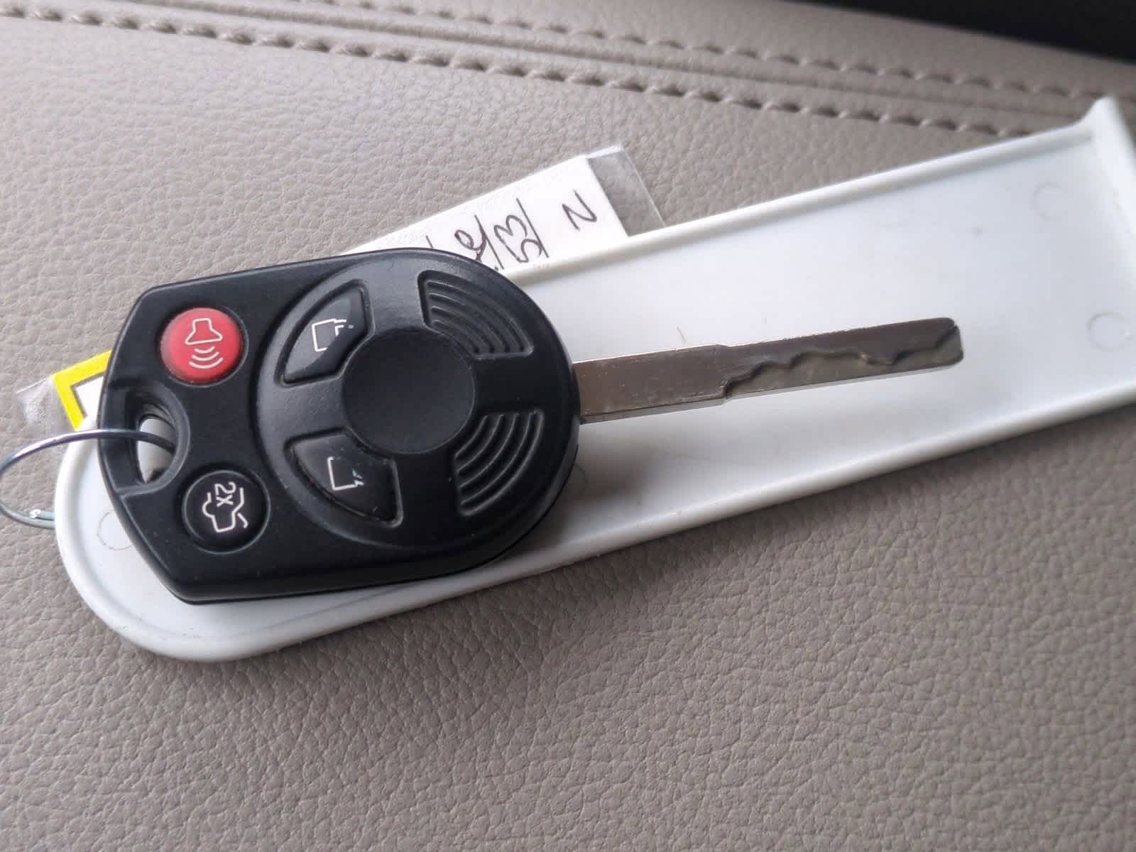 Thumbnail: 2013 Ford Escape - 35