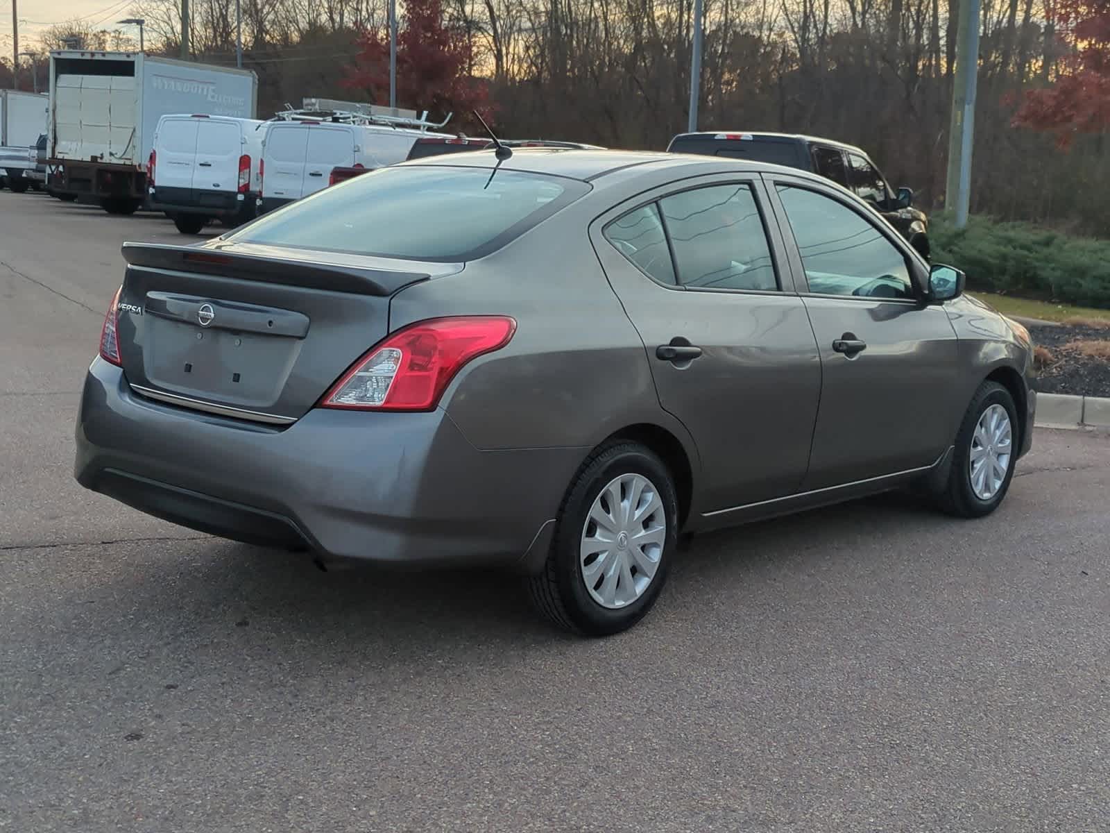 Thumbnail: 2017 Nissan Versa - 8