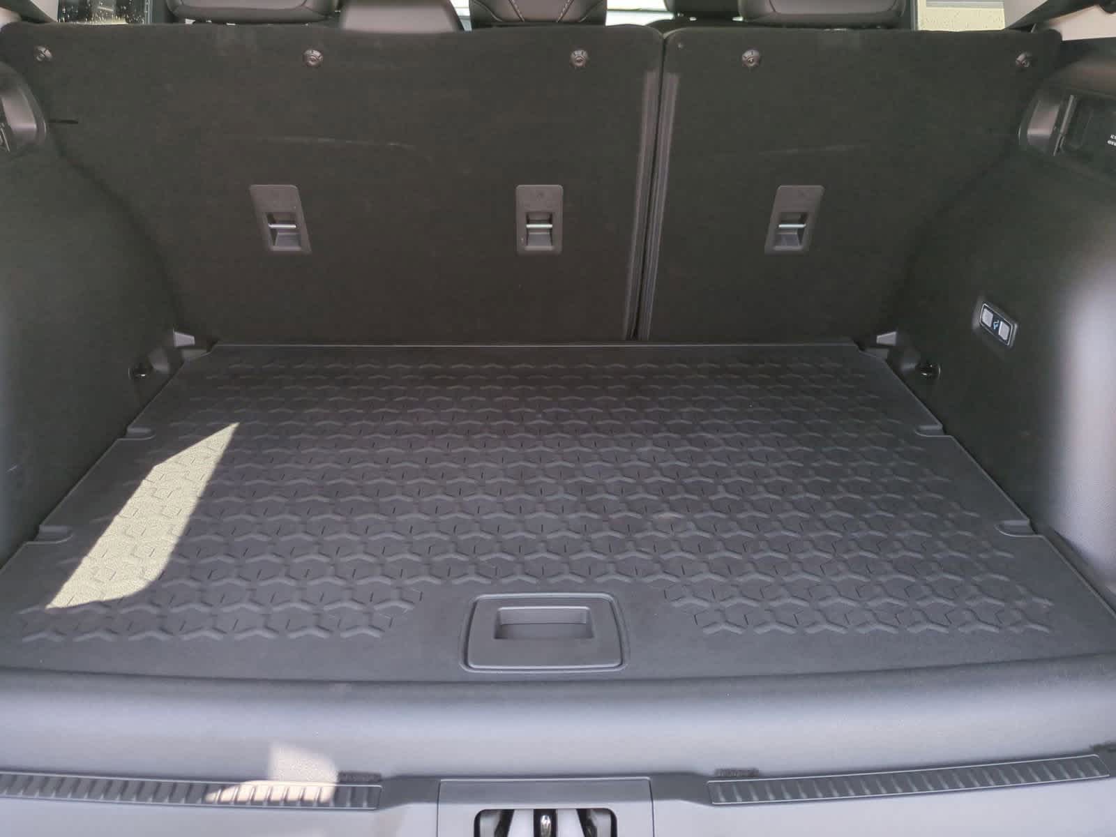 Thumbnail: 2025 Ford Bronco Sport - 35