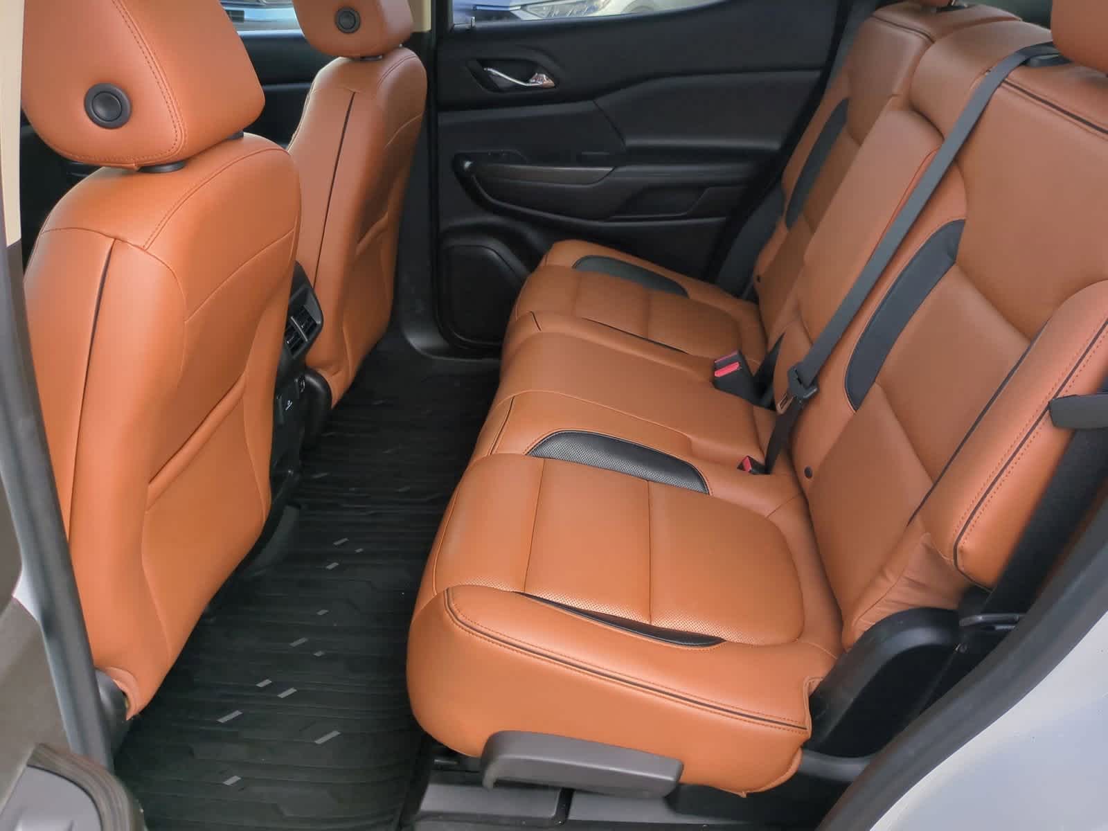 Thumbnail: 2017 GMC Acadia - 20