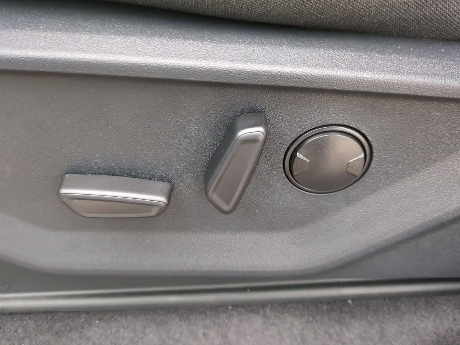 Thumbnail: 2025 Ford F-150 - 16