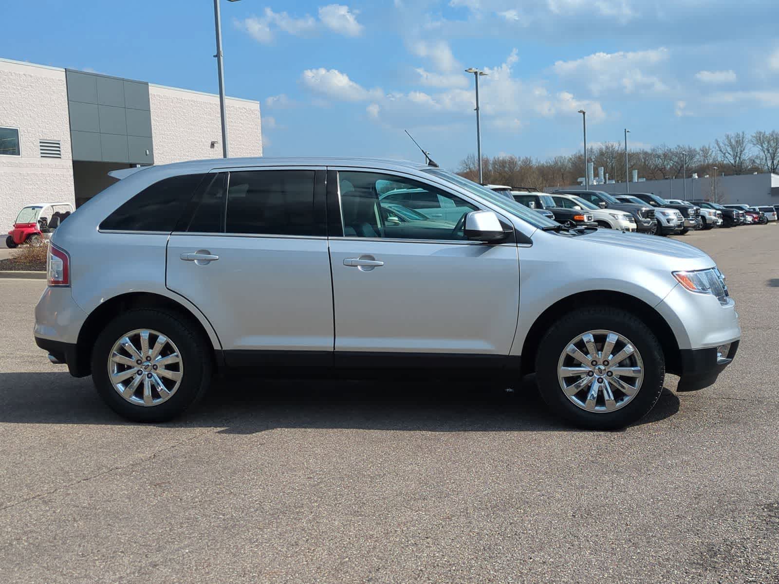 Thumbnail: 2010 Ford Edge - 9