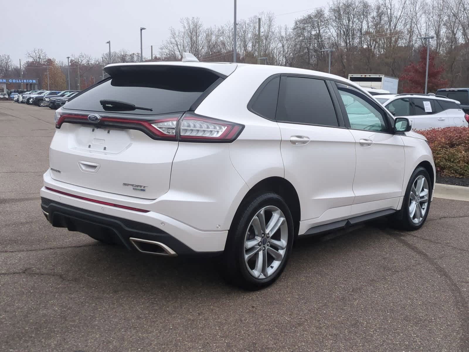 Thumbnail: 2018 Ford Edge - 8