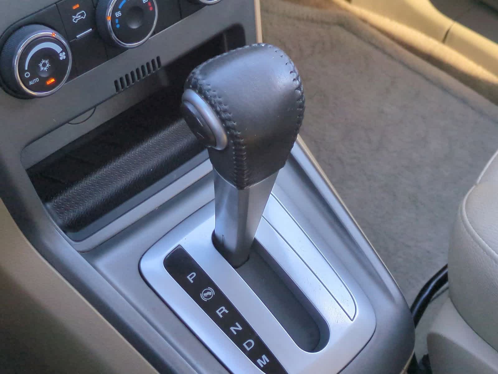 Thumbnail: 2009 Saturn VUE - 33