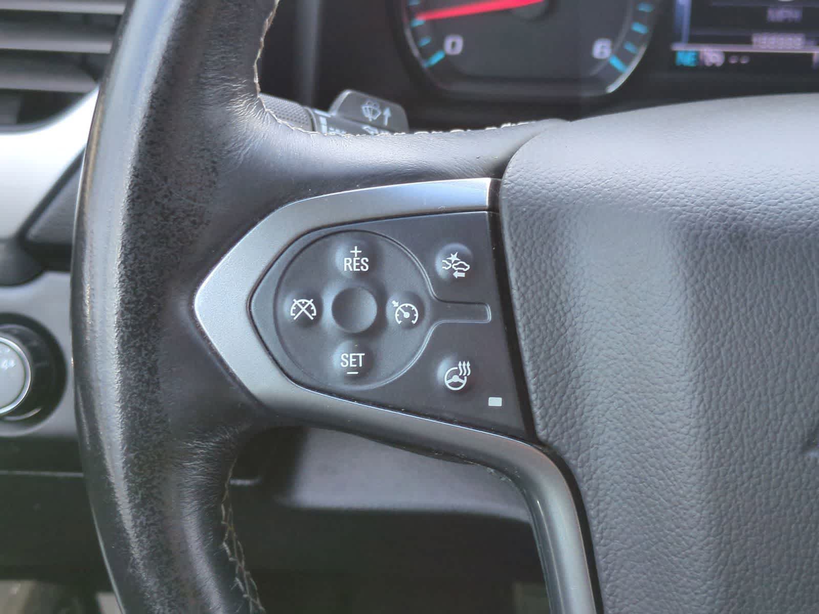 Thumbnail: 2015 Chevrolet Tahoe - 24