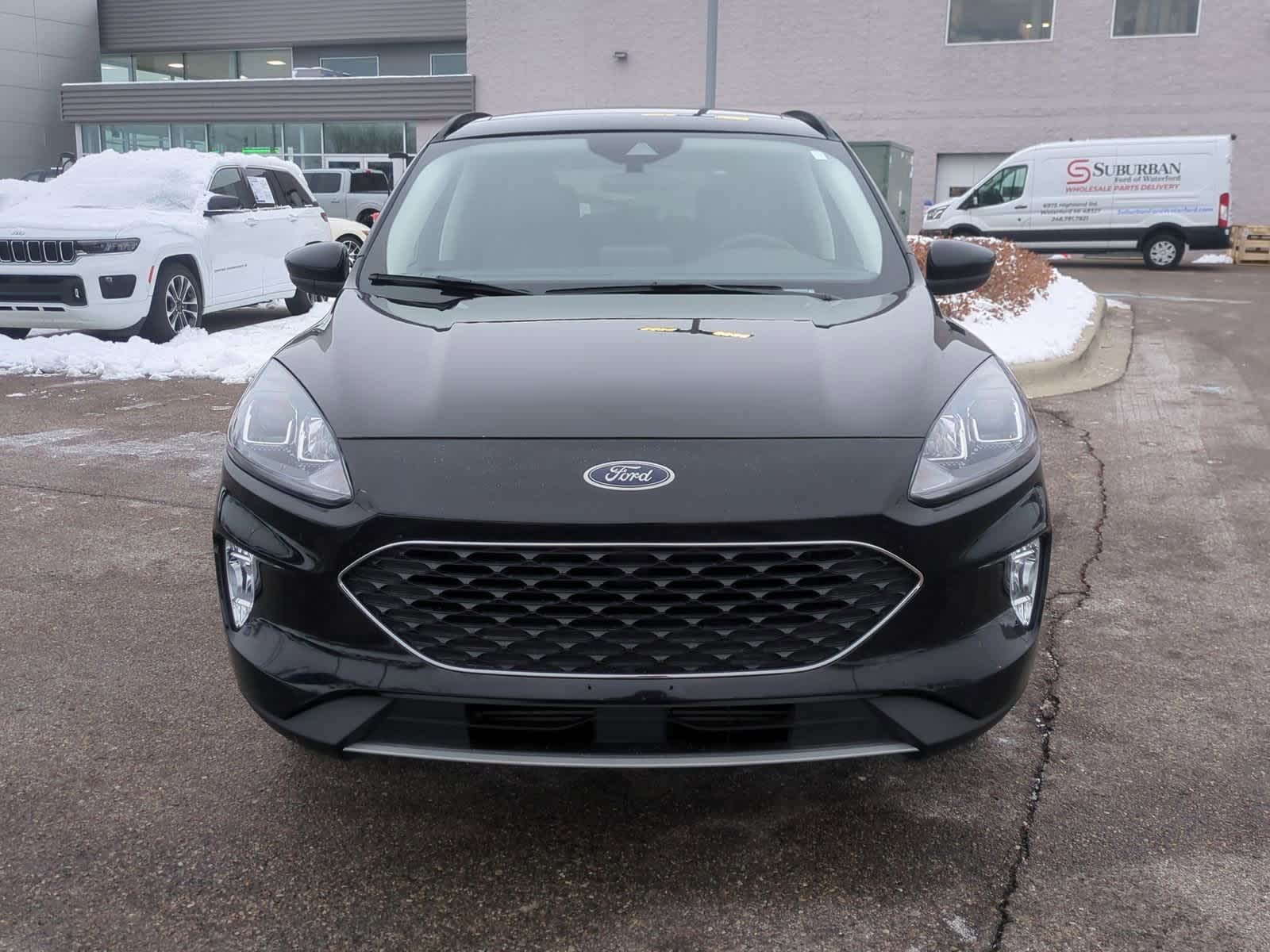 Thumbnail: 2022 Ford Escape - 3