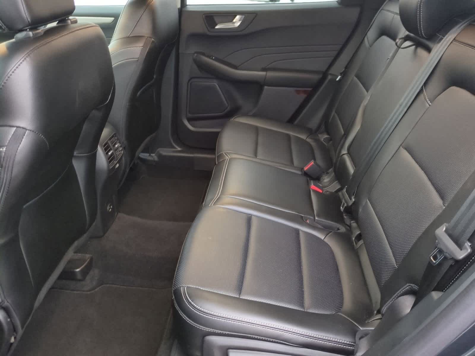 Thumbnail: 2022 Ford Escape - 19