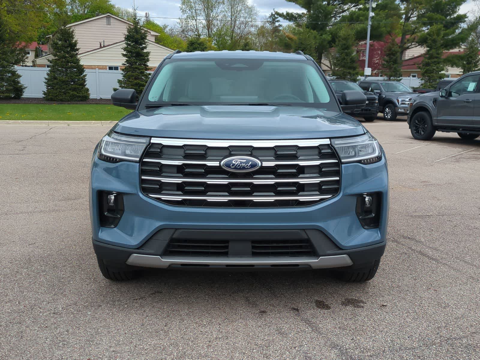 Thumbnail: 2026 Ford Explorer - 3