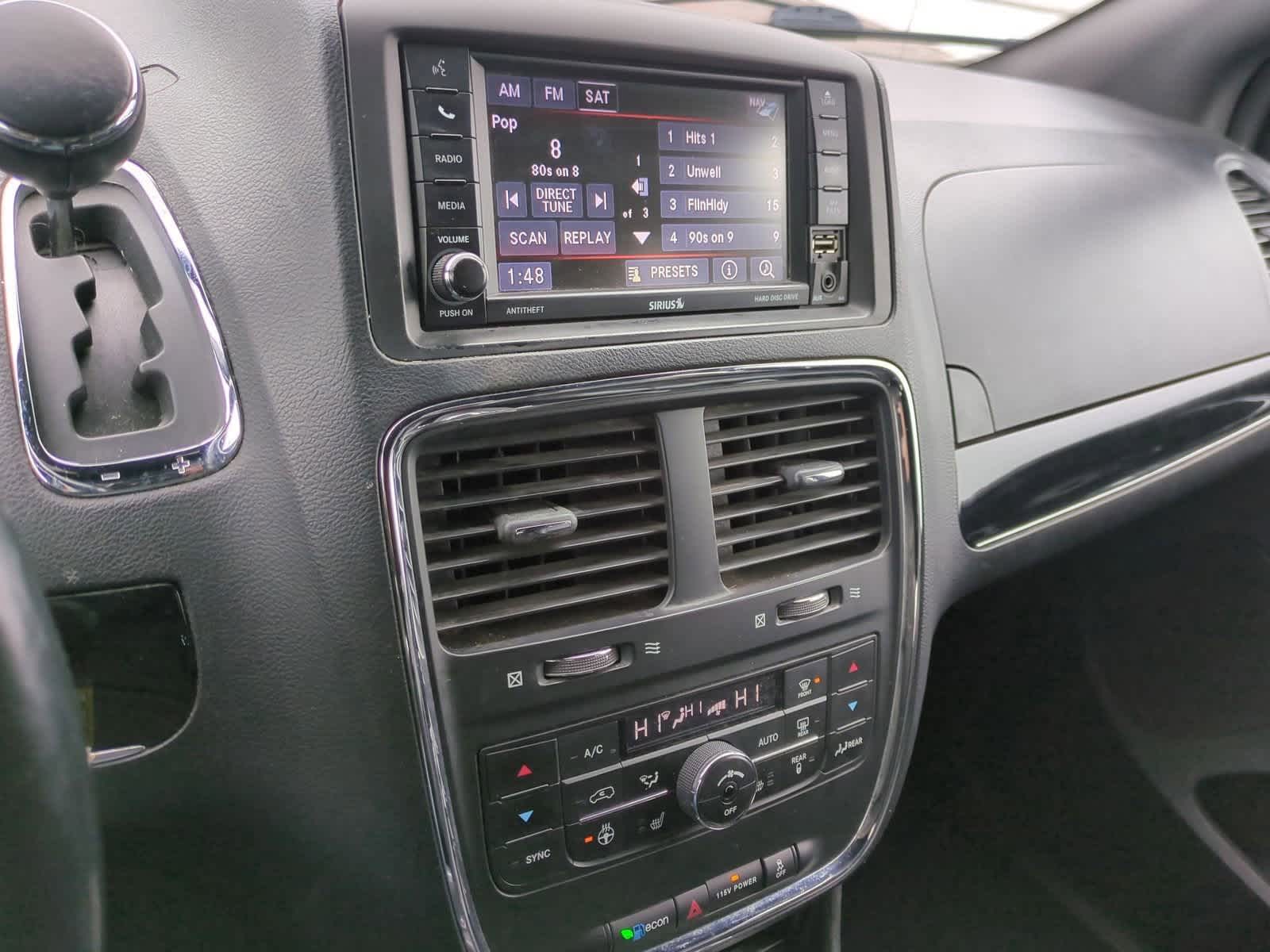 Thumbnail: 2018 Dodge Grand Caravan - 28