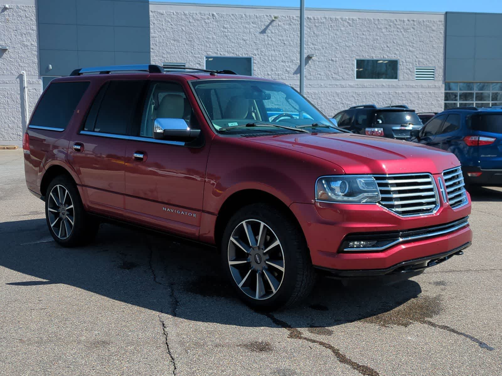Thumbnail: 2016 Lincoln Navigator - 2