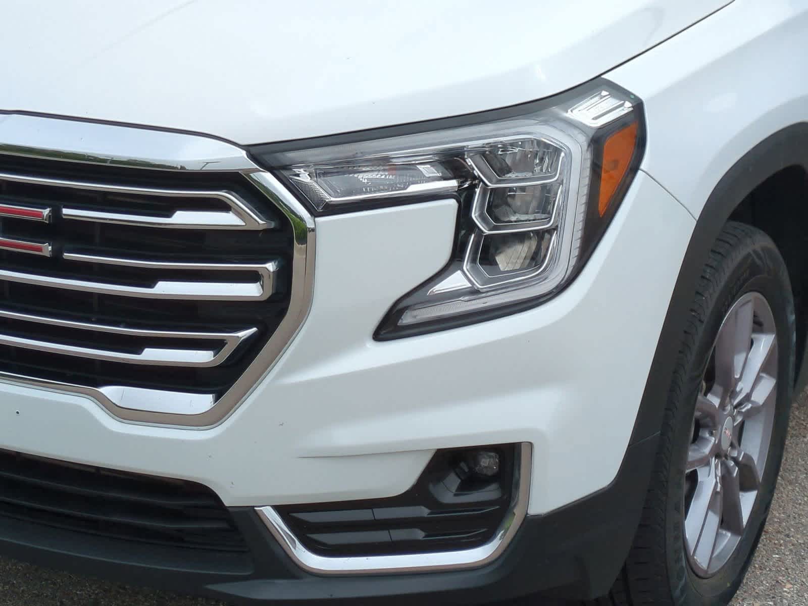 Thumbnail: 2023 GMC Terrain - 11