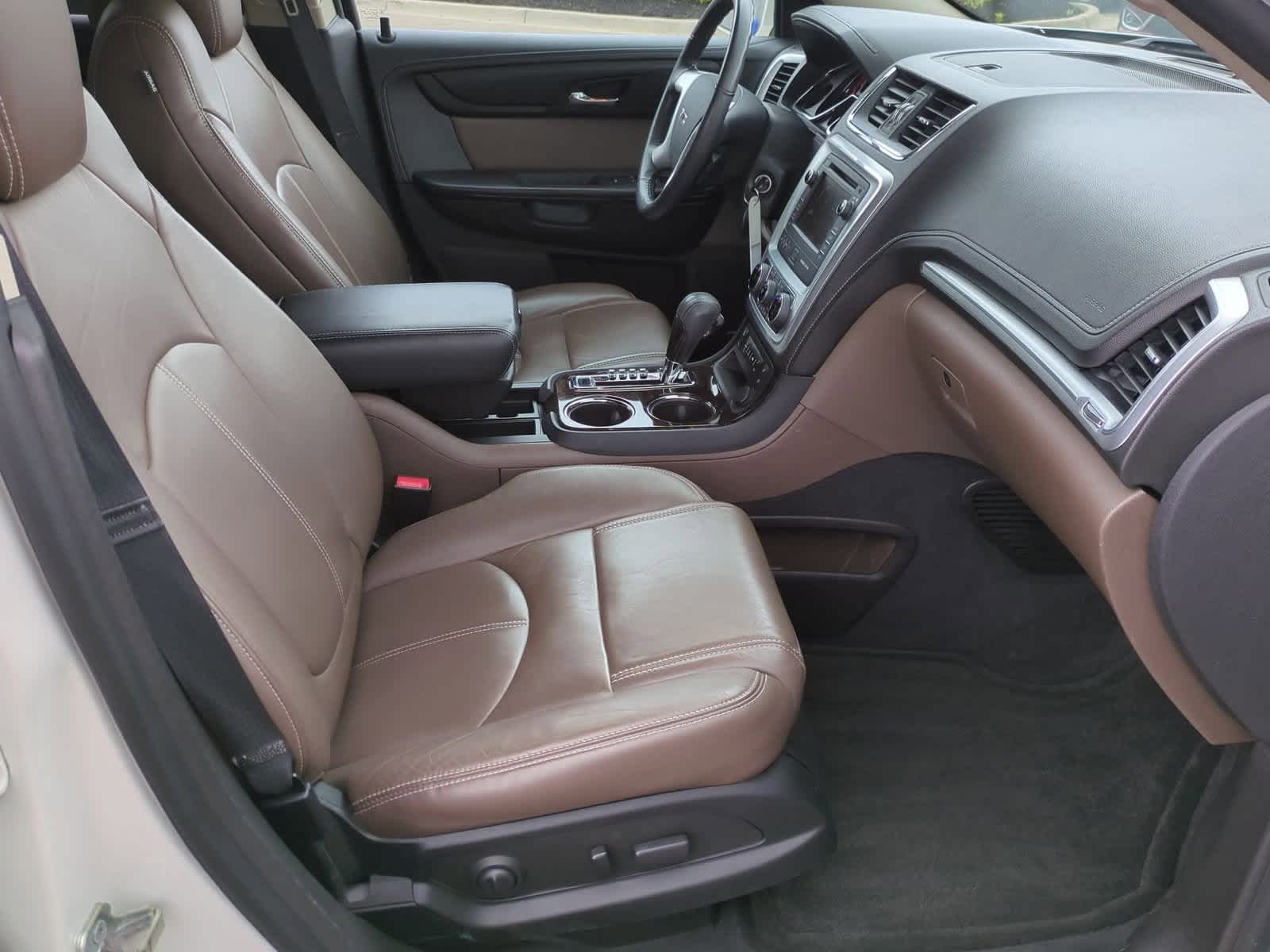 Thumbnail: 2014 GMC Acadia - 21