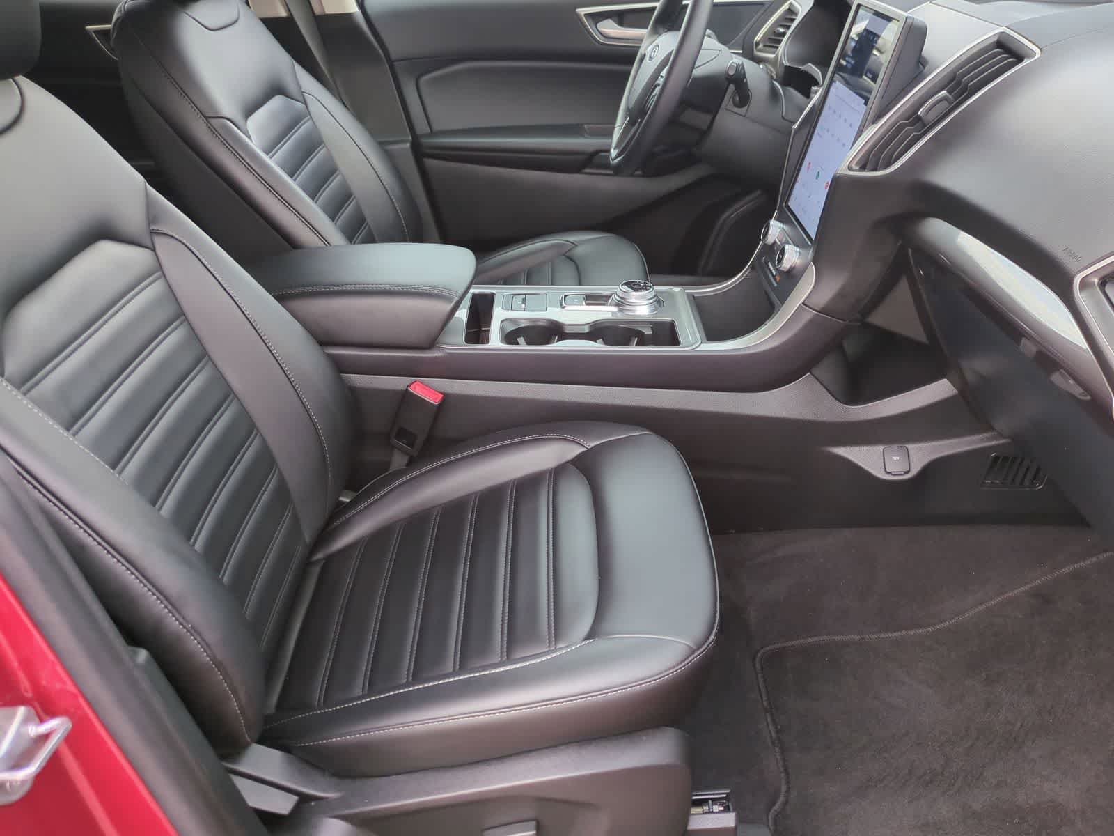 Thumbnail: 2023 Ford Edge - 23