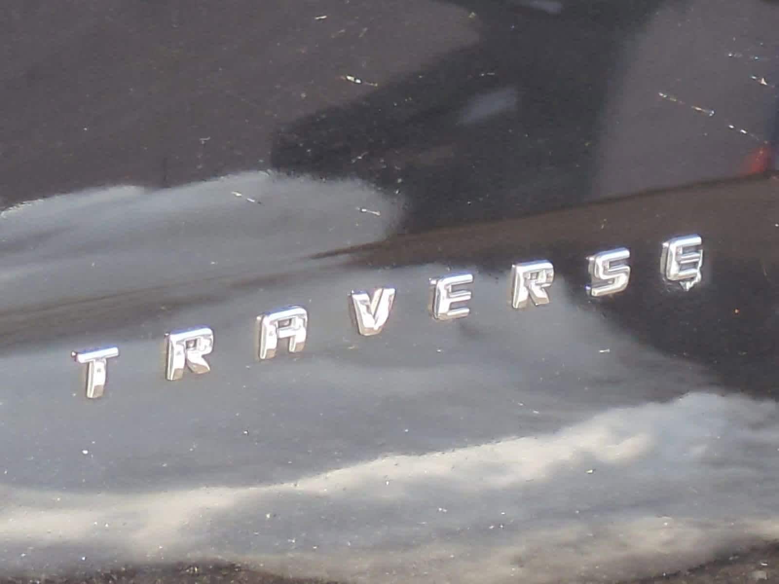 Thumbnail: 2018 Chevrolet Traverse - 13