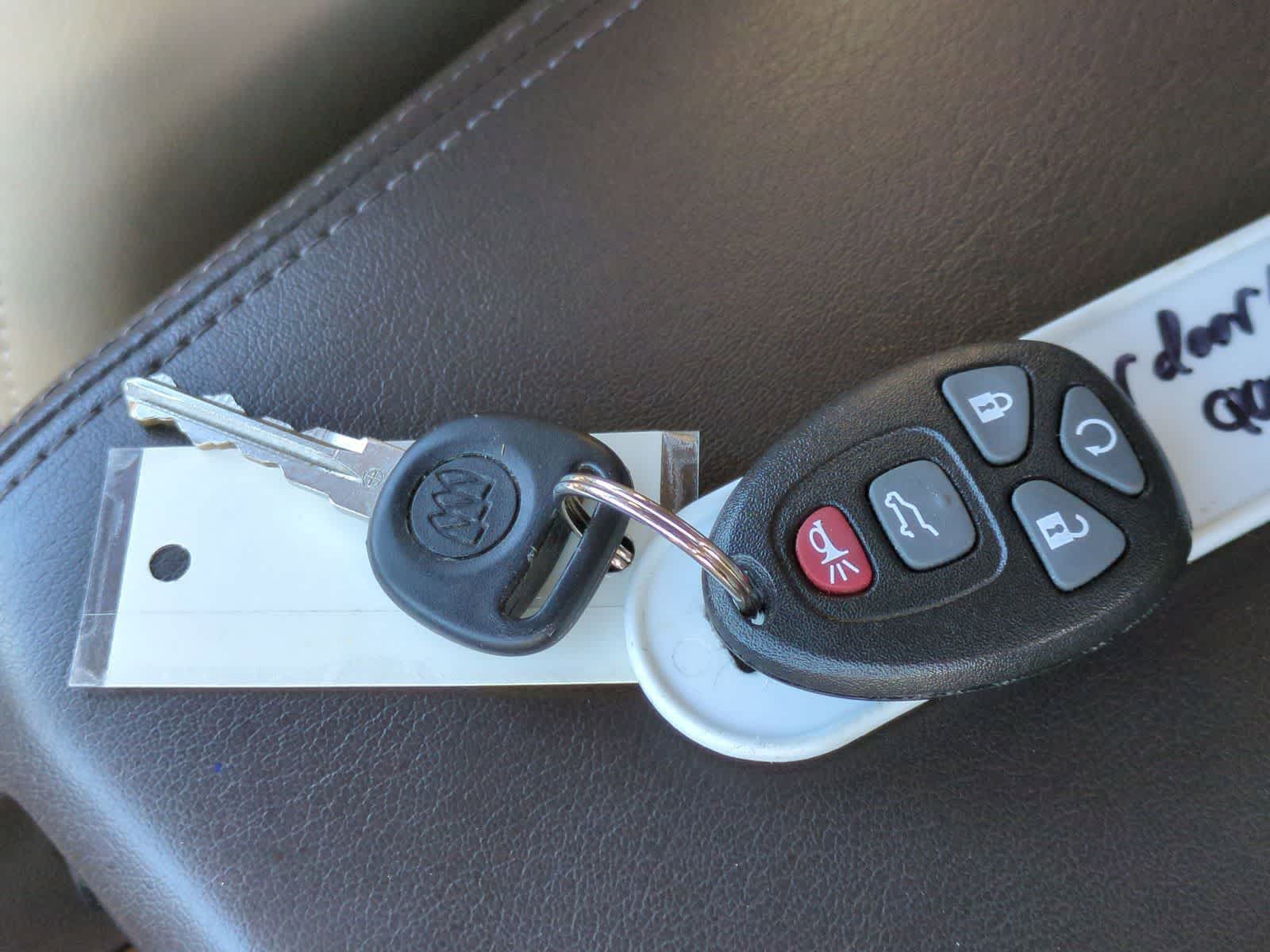 Thumbnail: 2010 Buick Enclave - 36