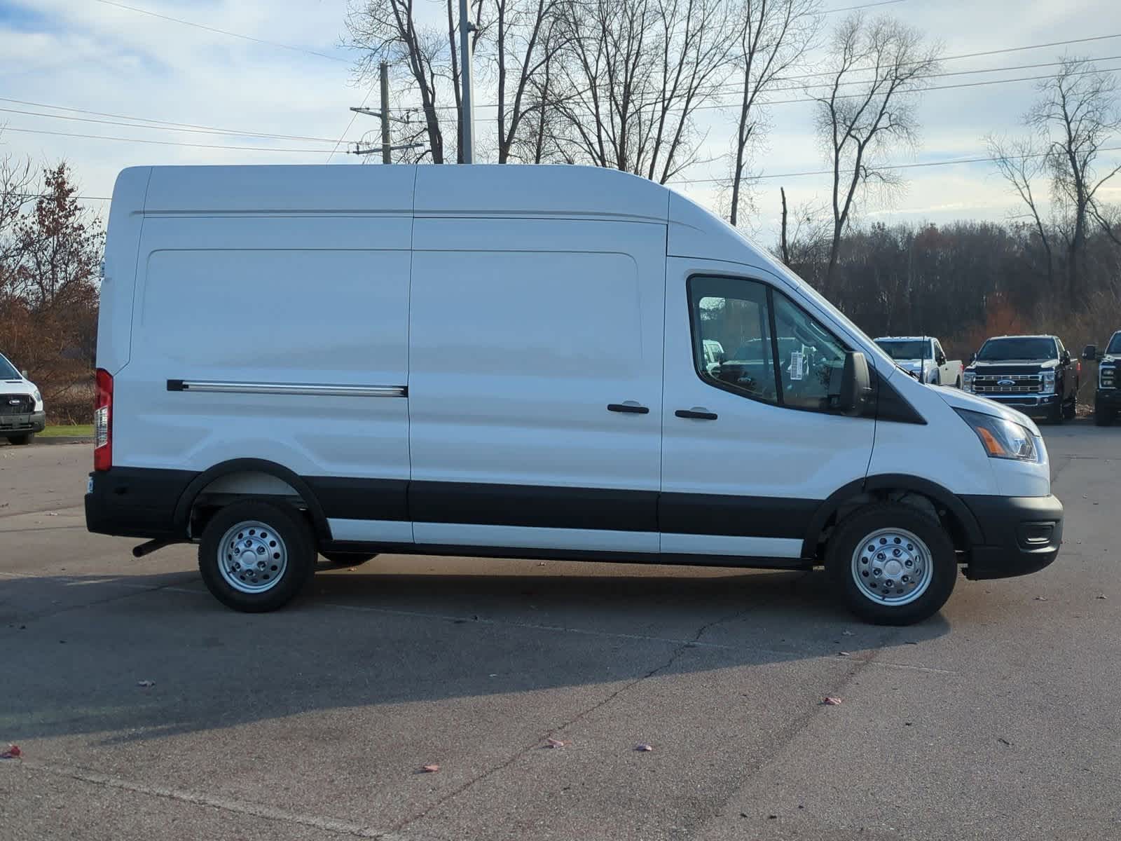 Thumbnail: 2026 Ford Transit Series - 9