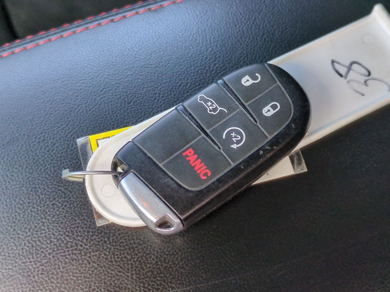 Thumbnail: 2017 Jeep Grand Cherokee - 36