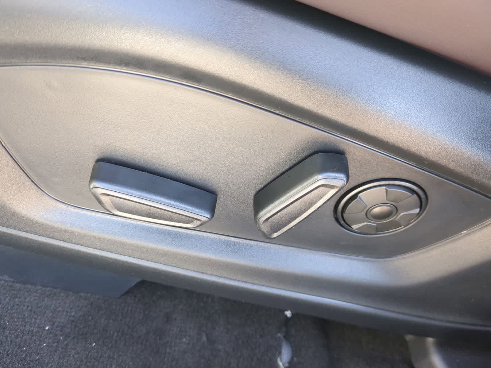 Thumbnail: 2026 Ford Explorer - 17