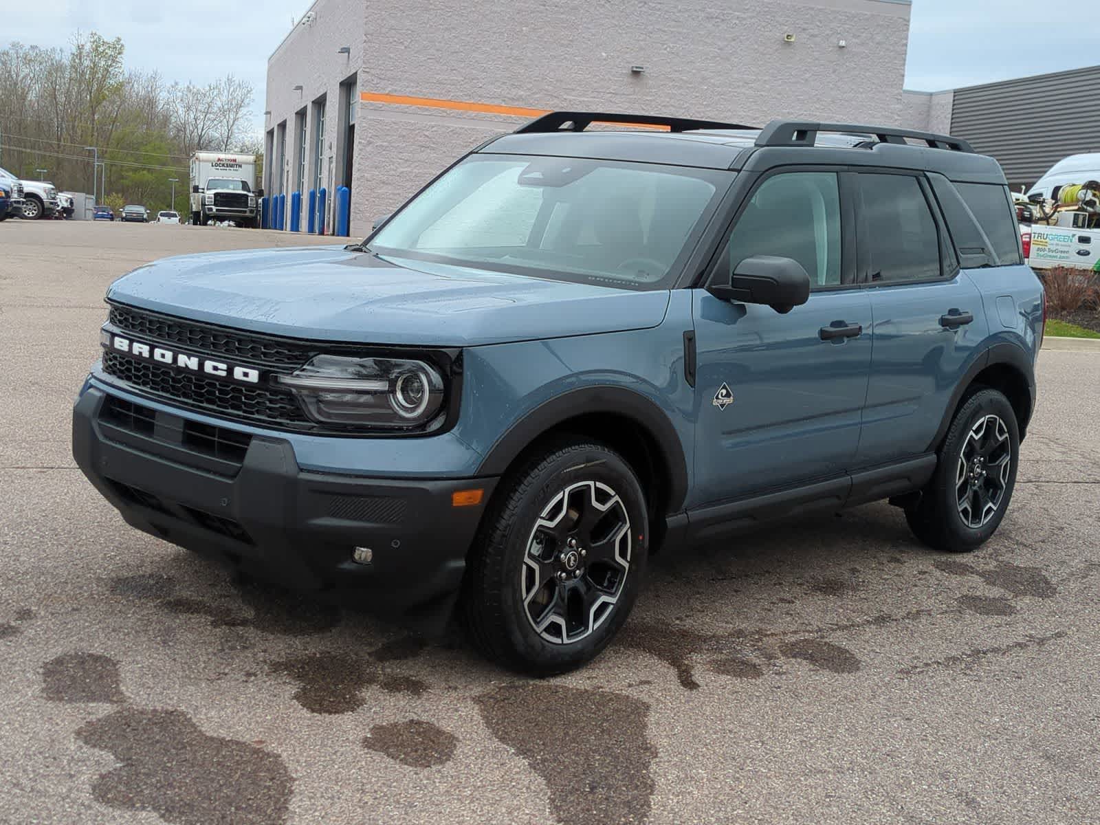 Thumbnail: 2026 Ford Bronco Sport - 4