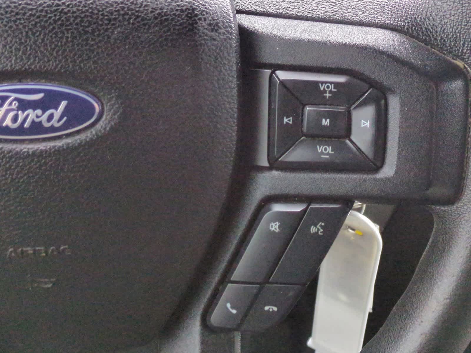 Thumbnail: 2018 Ford Econoline - 24