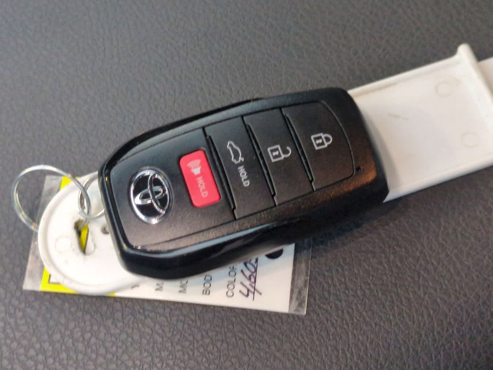 Thumbnail: 2025 Toyota Camry - 33