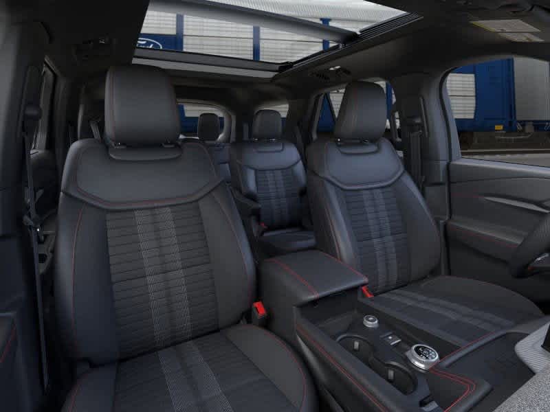 2025 Ford Explorer ST-Line 10