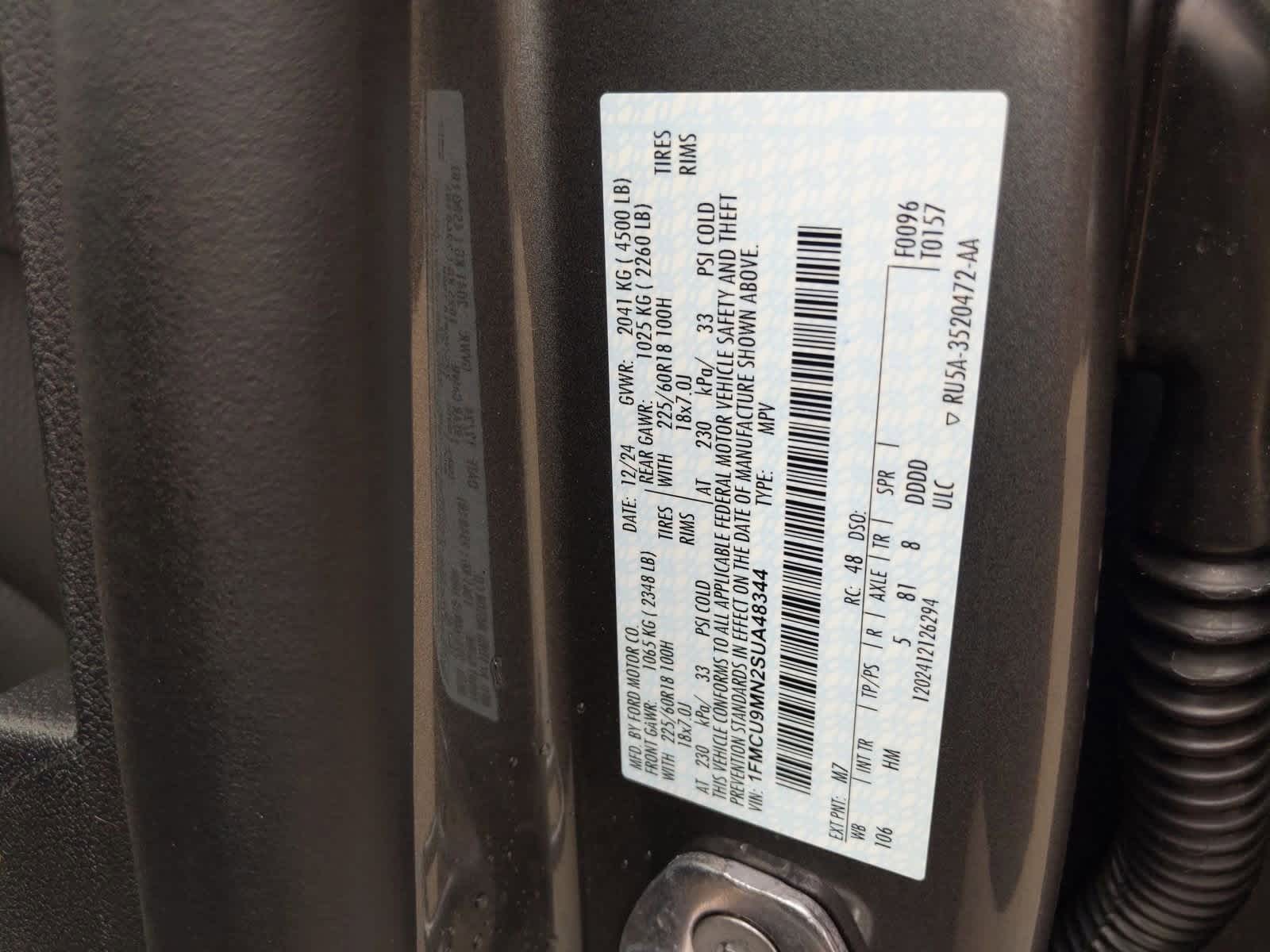 2025 Ford Escape ST-Line 35