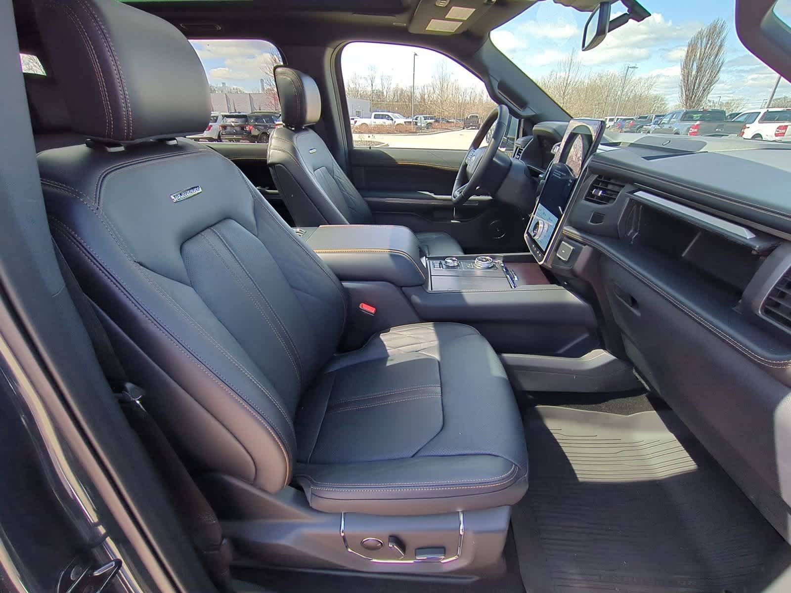 Thumbnail: 2024 Ford Expedition MAX - 23