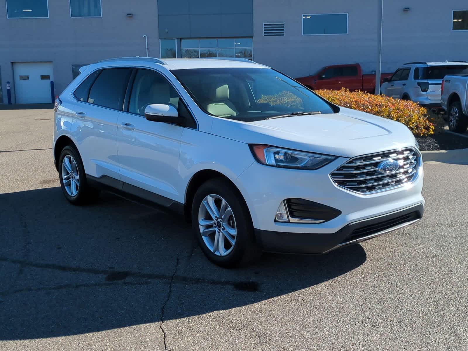 Thumbnail: 2020 Ford Edge - 2