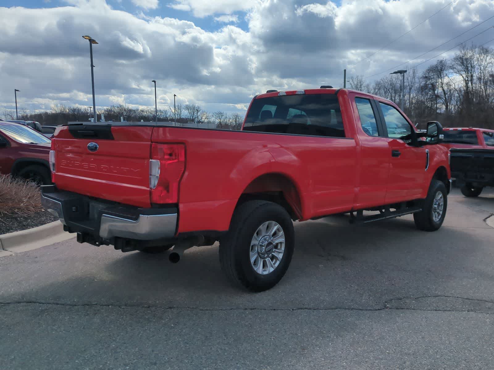 Thumbnail: 2022 Ford Econoline - 8