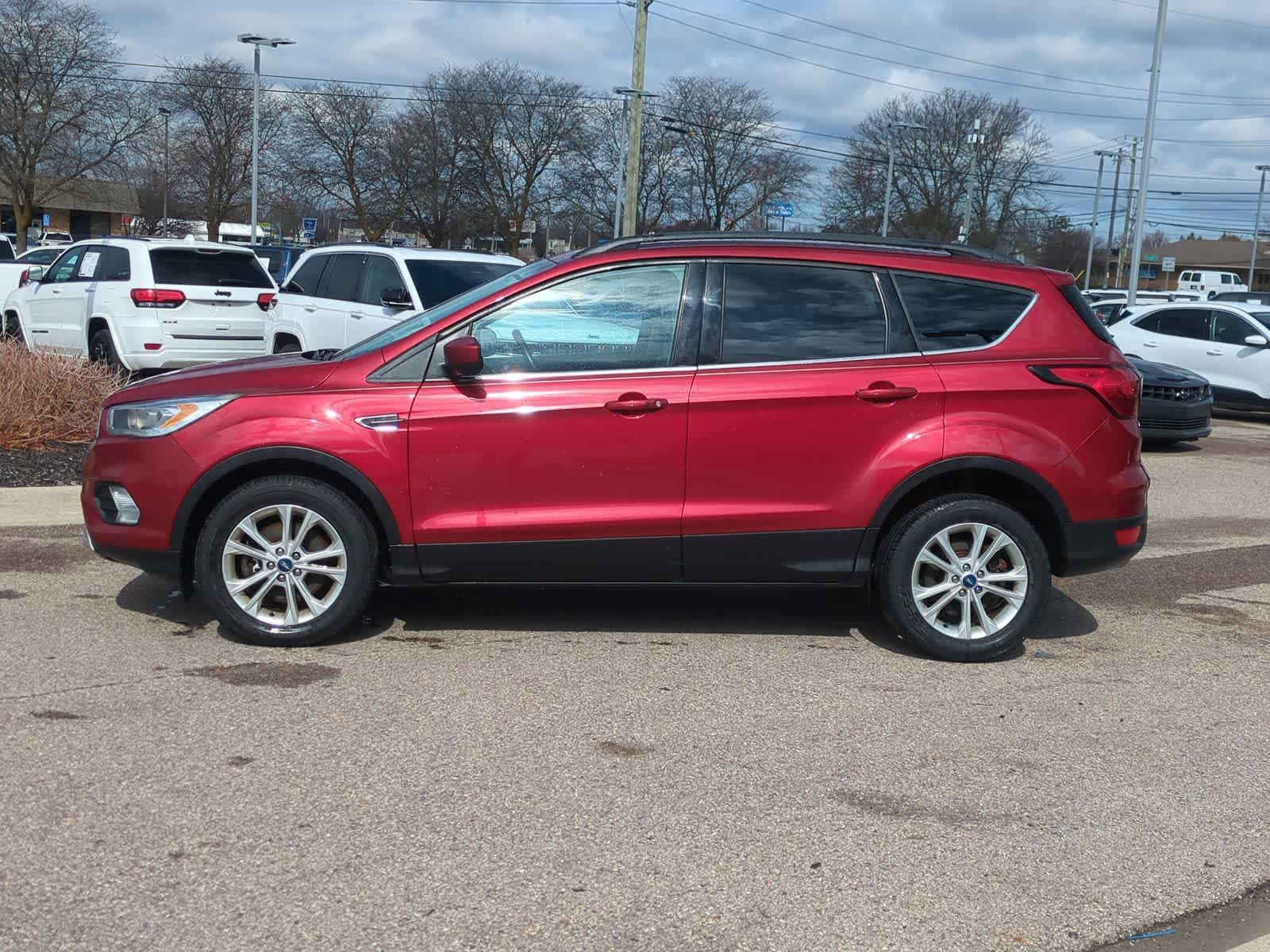 Thumbnail: 2019 Ford Escape - 5