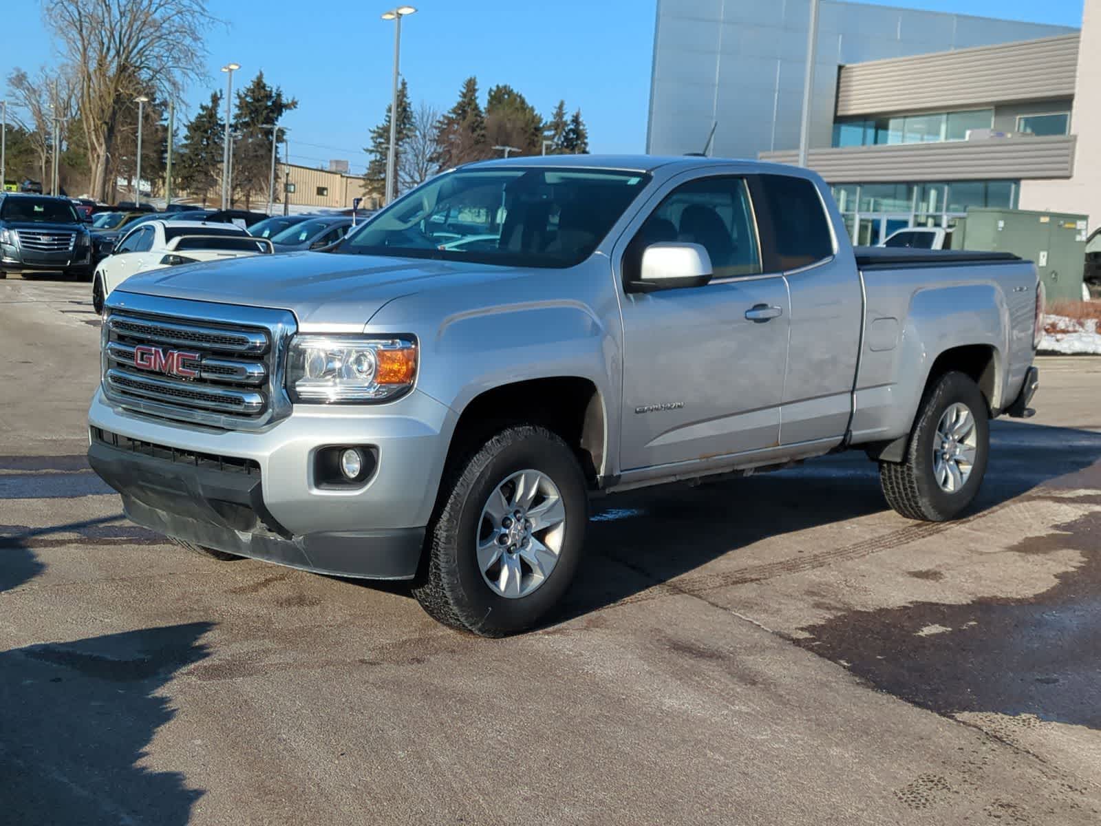 Thumbnail: 2015 GMC Canyon - 4