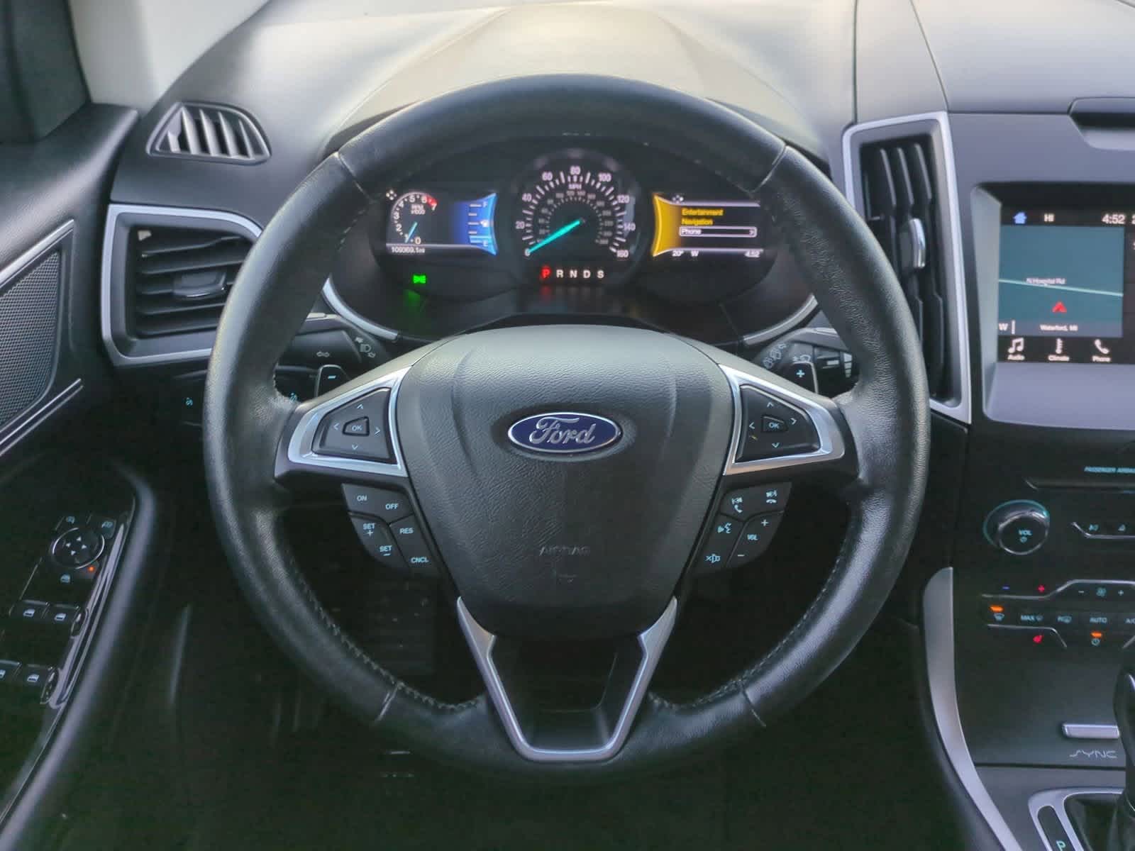 Thumbnail: 2016 Ford Edge - 22