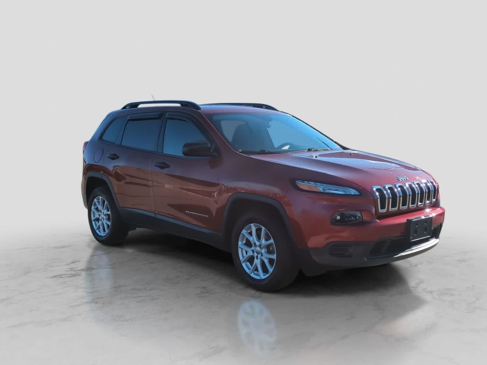 Thumbnail: 2016 Jeep Cherokee - 2