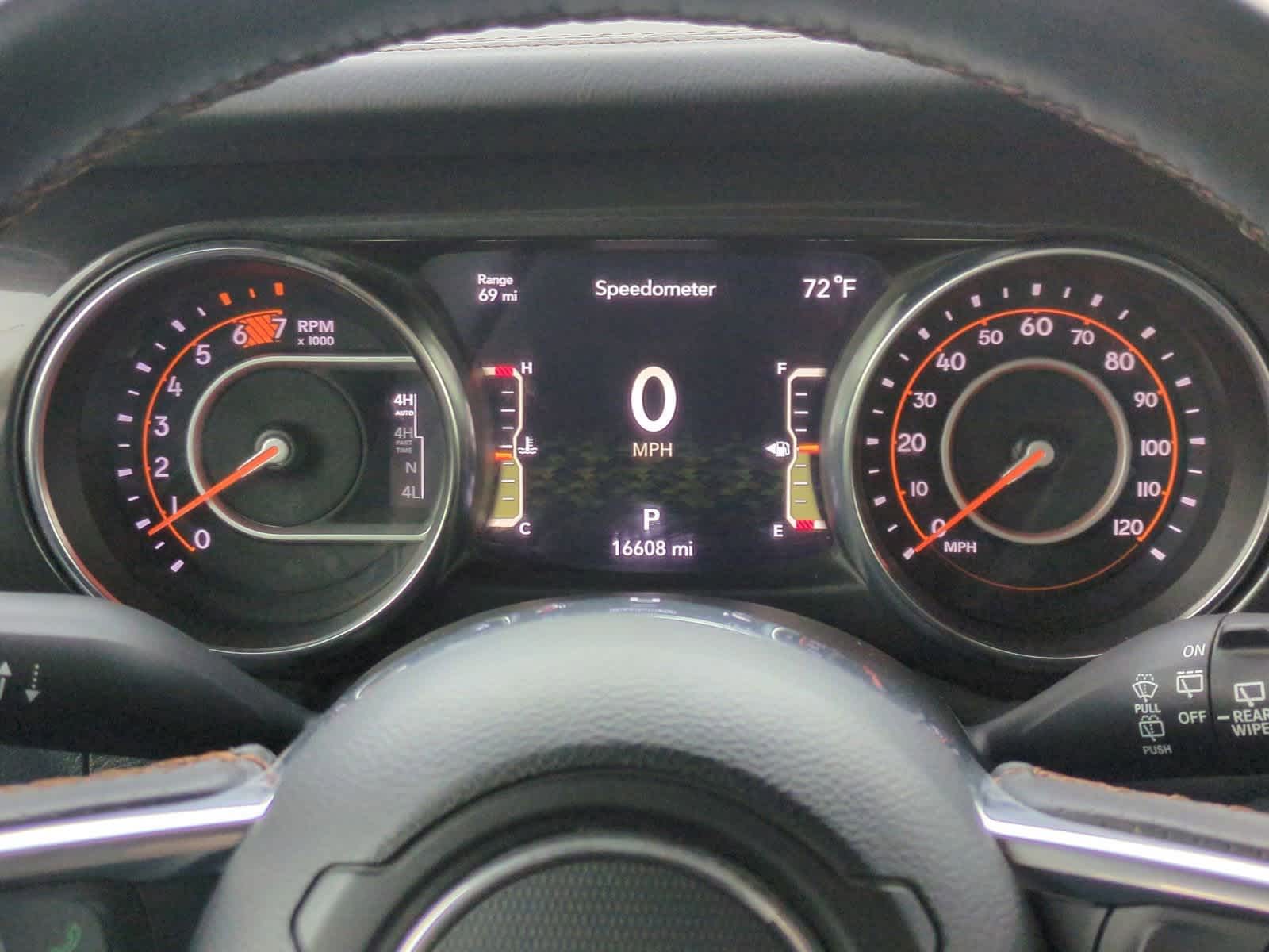 Thumbnail: 2023 Jeep Wrangler - 33