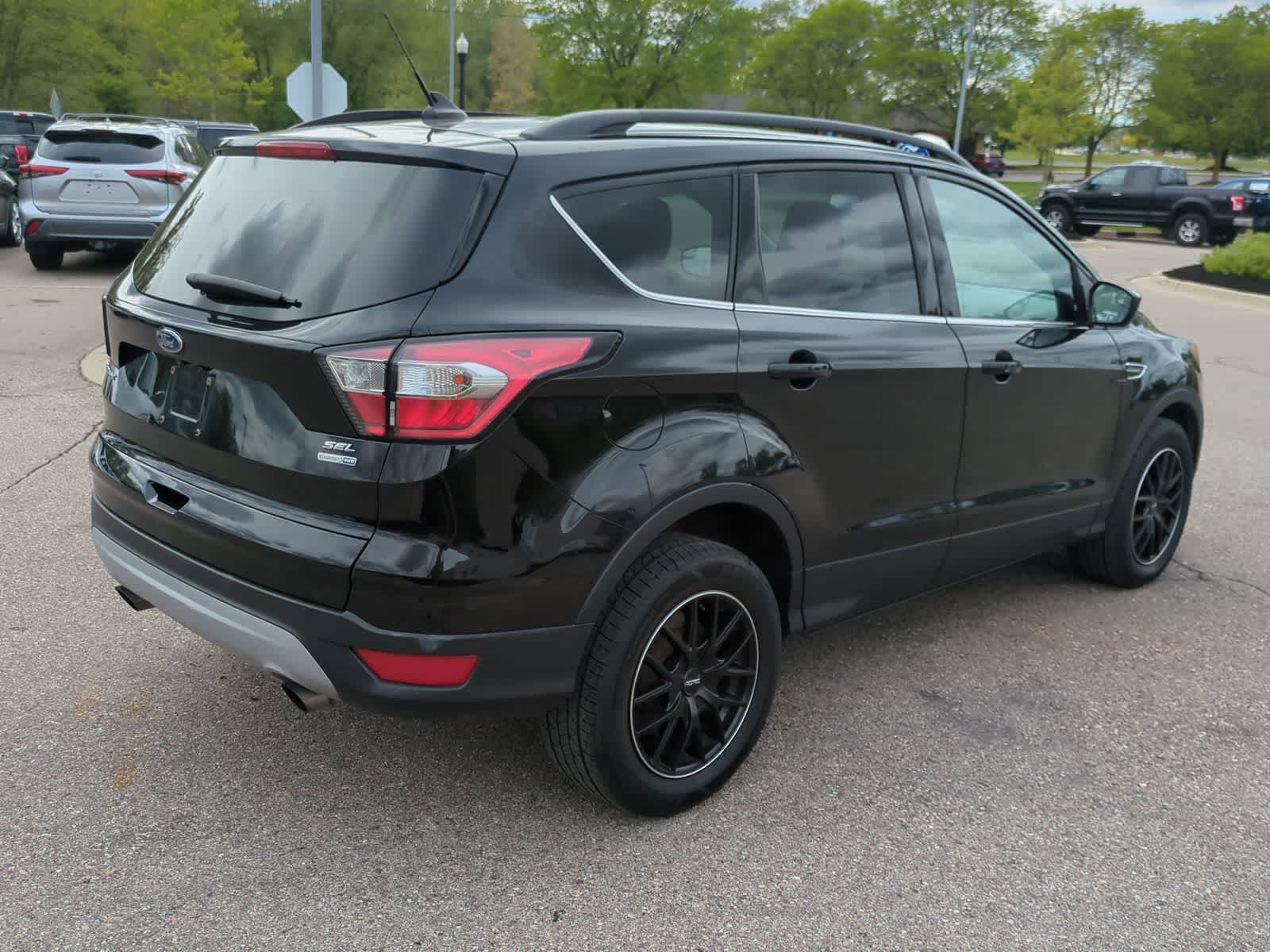 Thumbnail: 2018 Ford Escape - 8