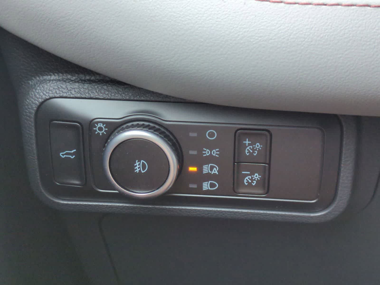 Thumbnail: 2026 Ford Explorer - 30