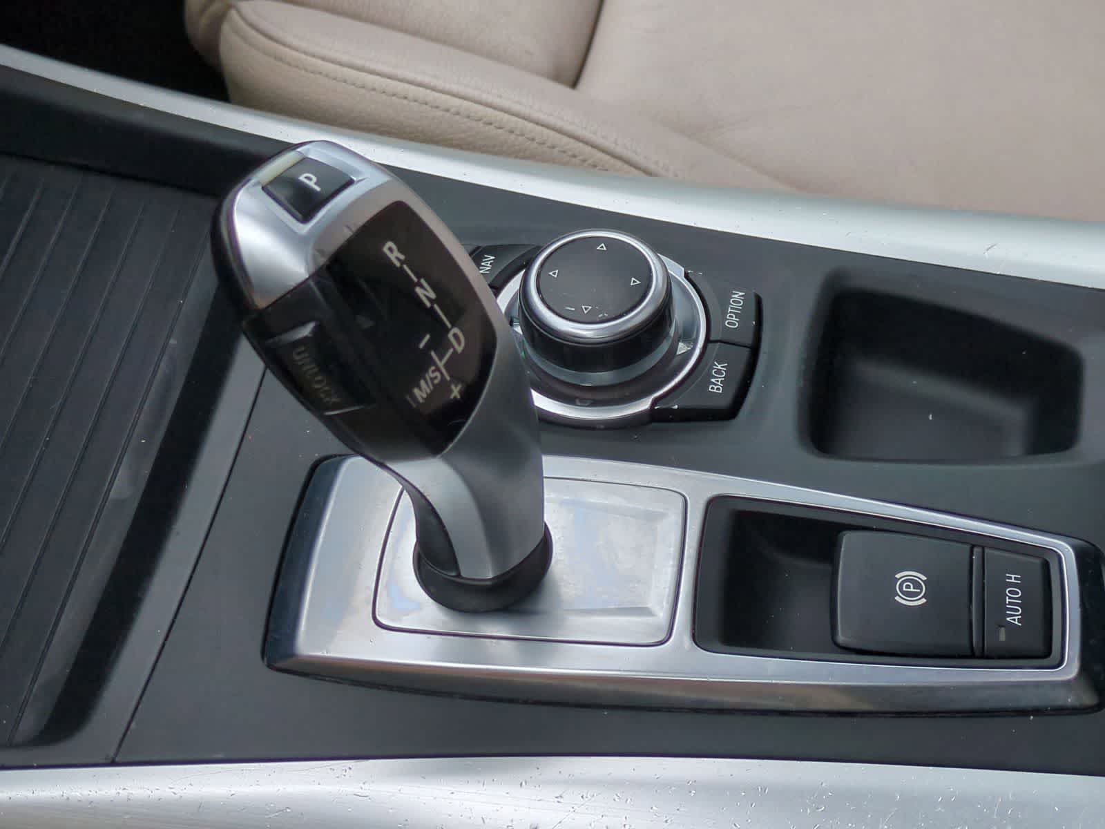 Thumbnail: 2012 BMW X5 - 33