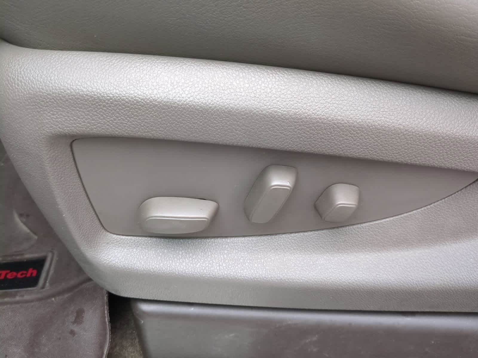 Thumbnail: 2018 GMC Yukon - 17