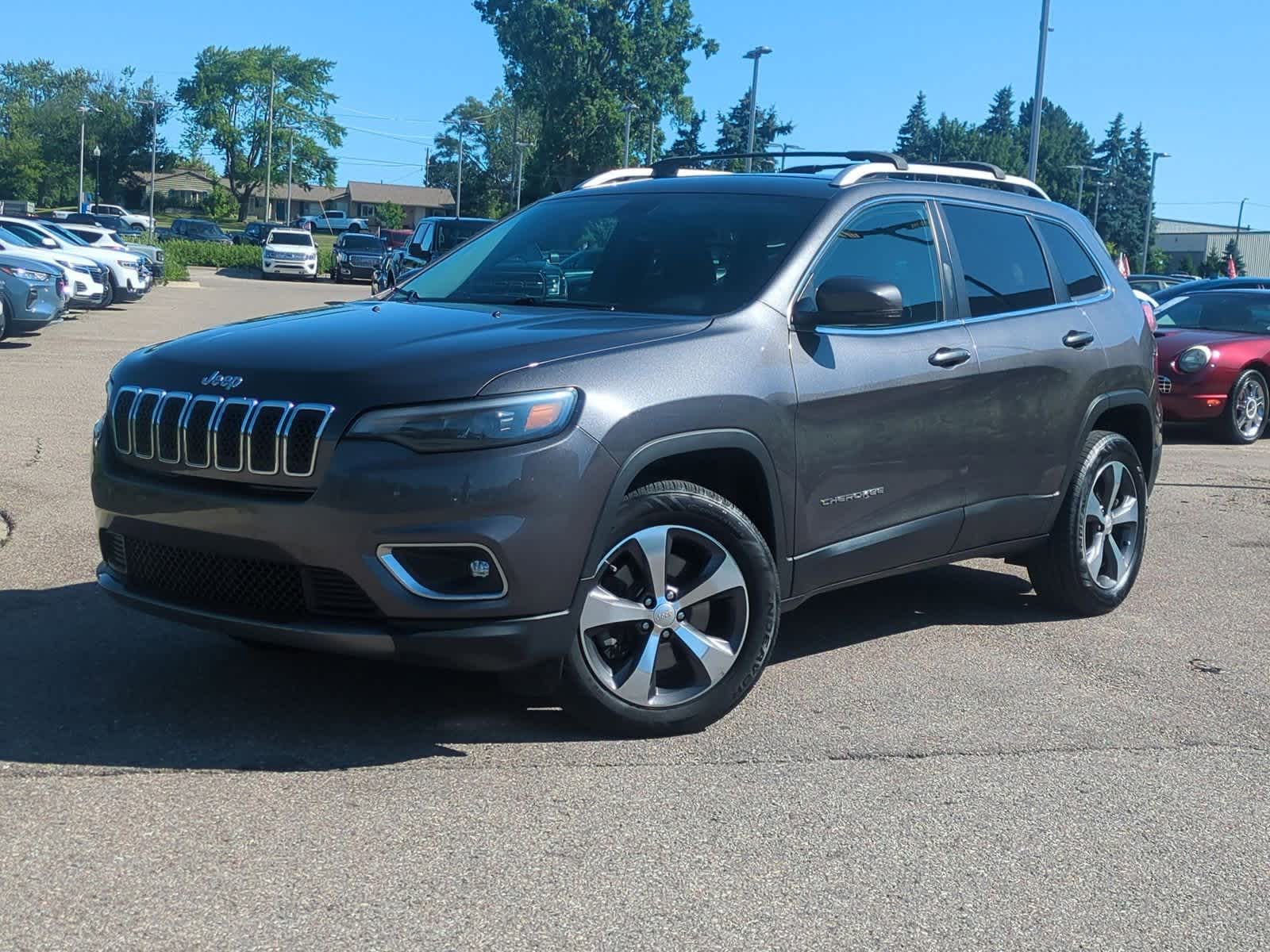 Thumbnail: 2019 Jeep Cherokee - 1