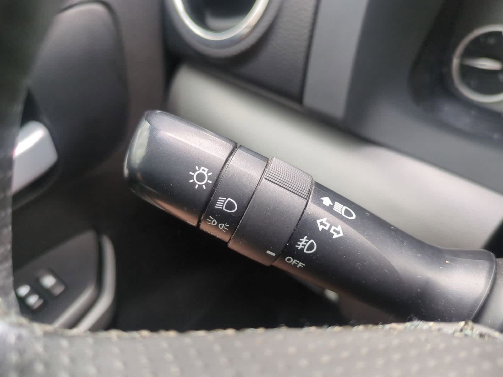 Thumbnail: 2016 Toyota Tundra - 26